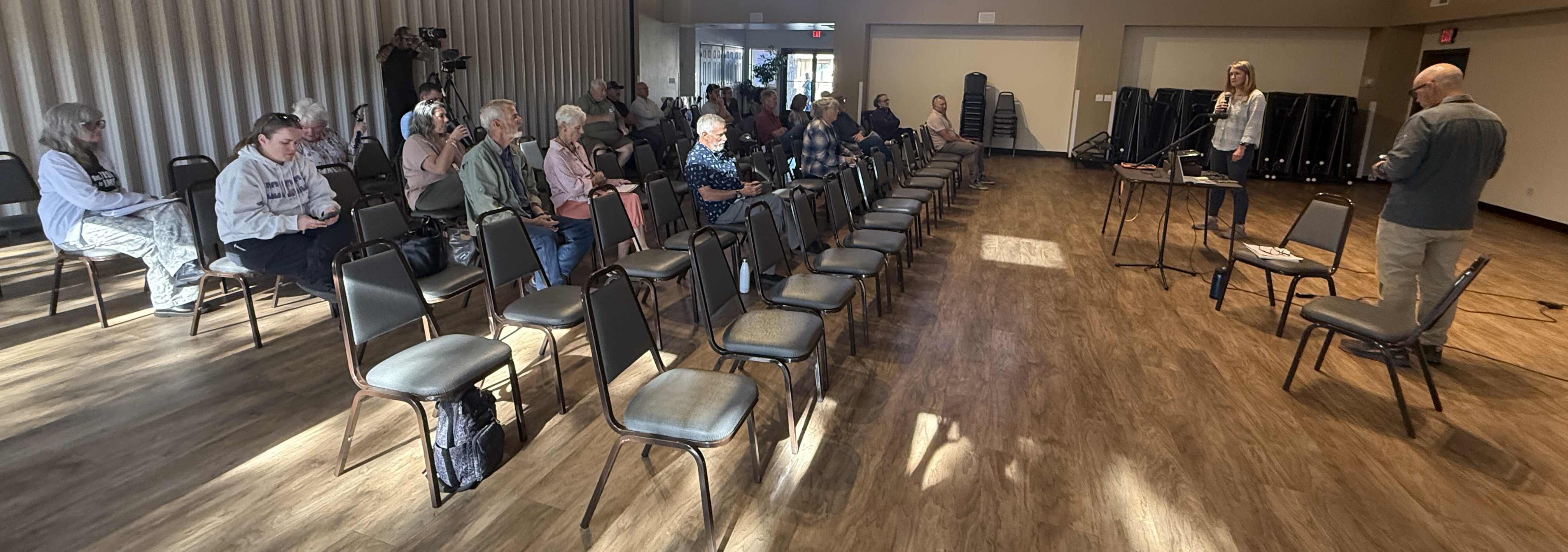 Conversation Focuses on School Facilities